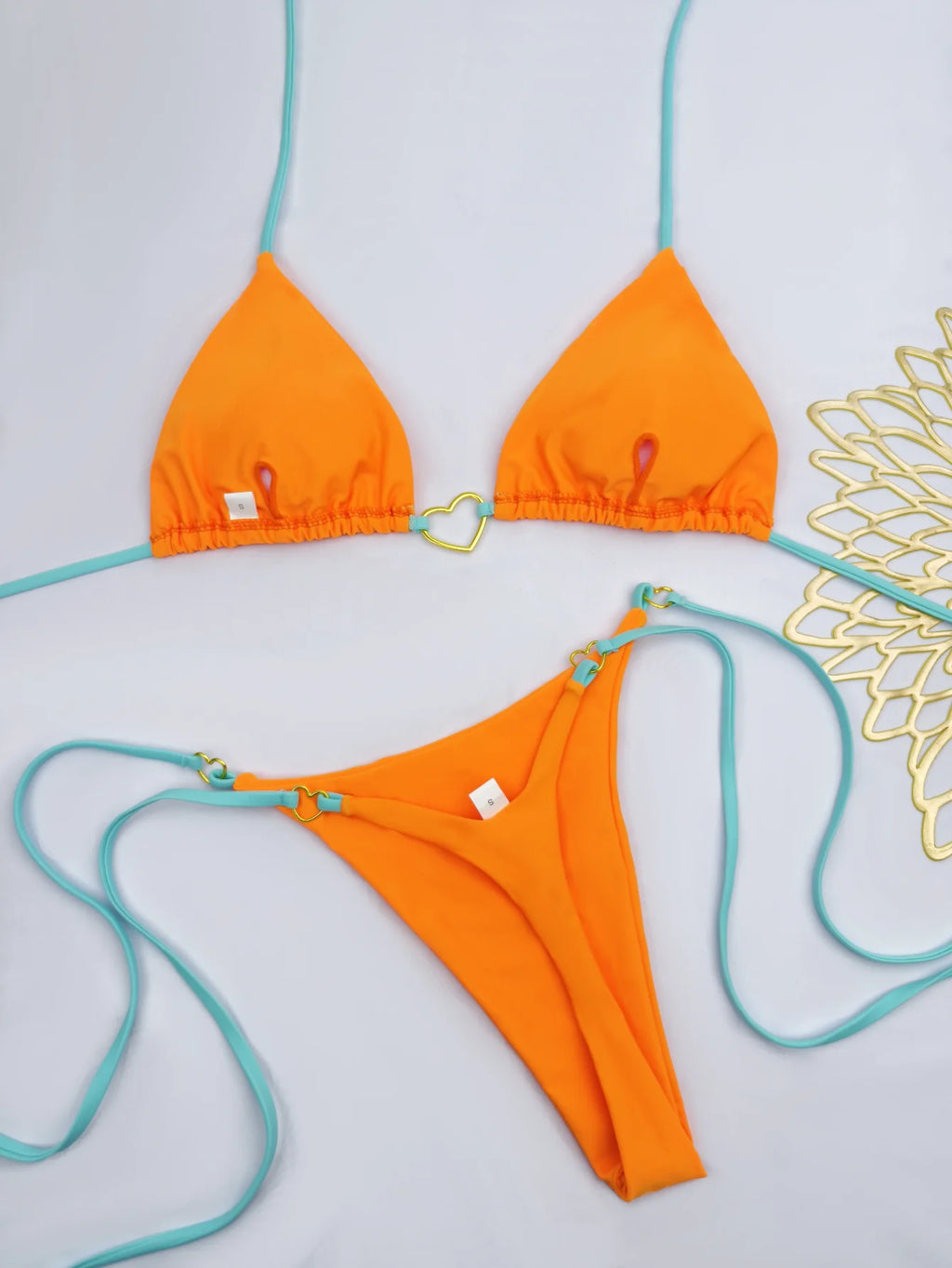 Biquini cores sólidas verão 2026